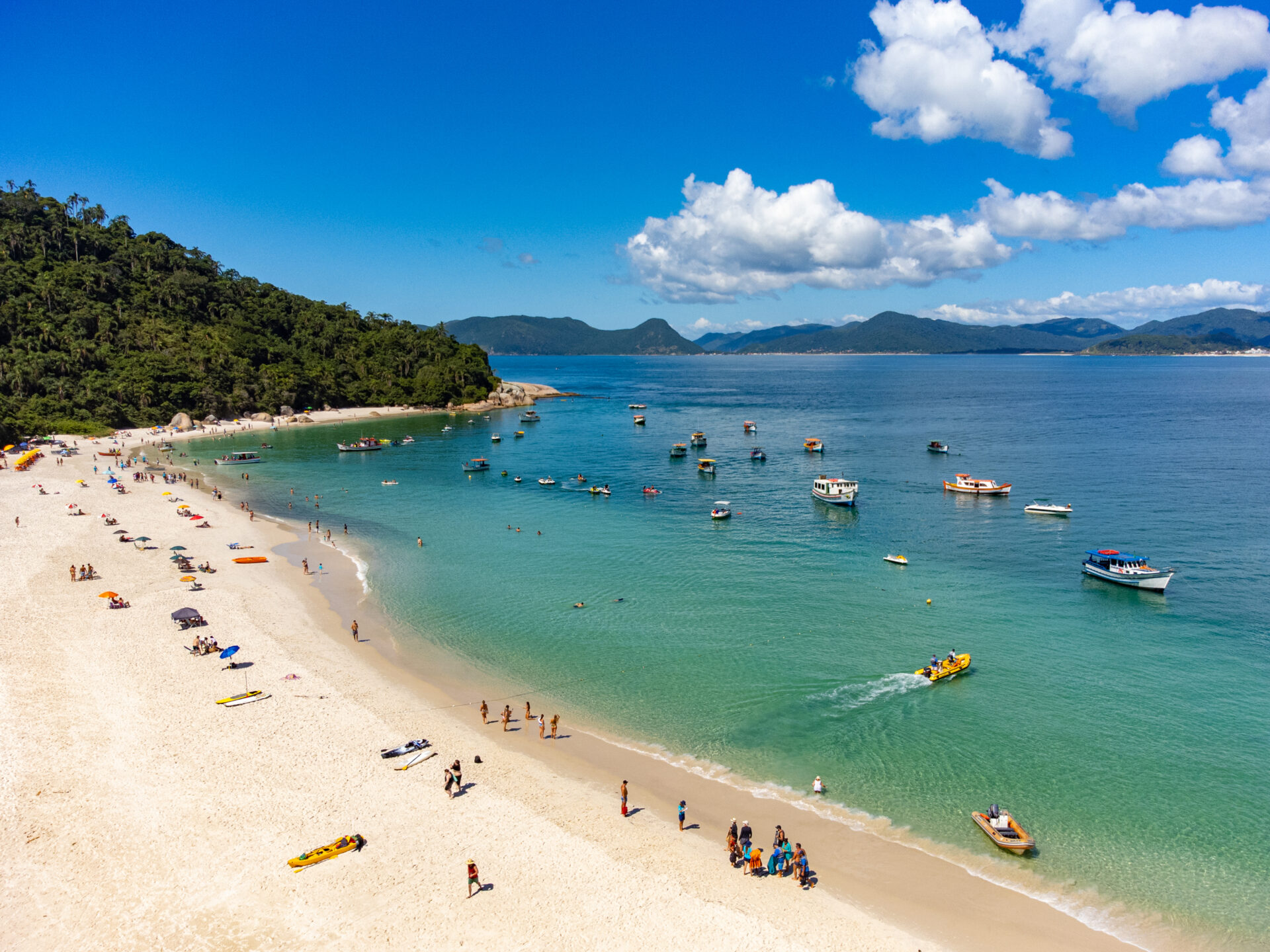 Turistas avaliam cidades do litoral catarinense no verão