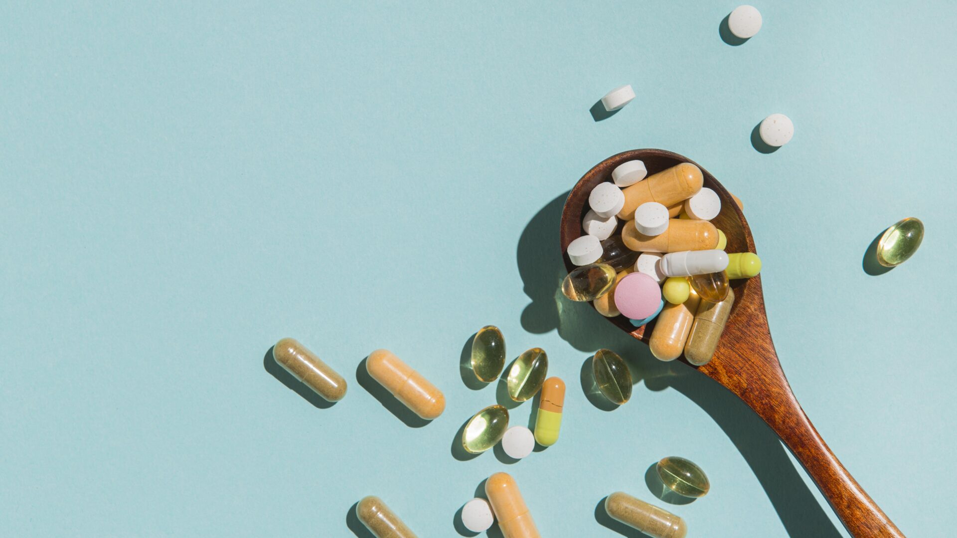 O uso de medicamentos no Brasil e as compras em farmácias