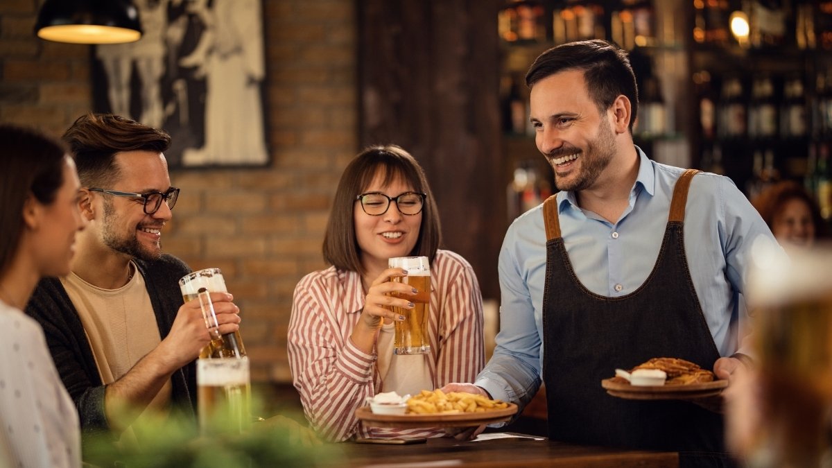 3 motivos para 2025 ser o ano dos bares e restaurantes em SC