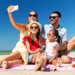 Descubra três formas de destacar sua marca no verão 2025/2026