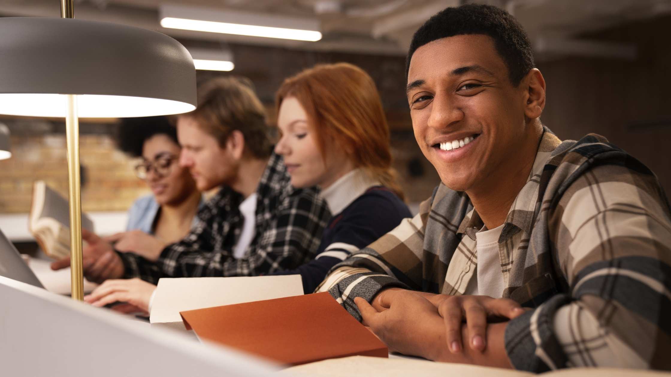 O que pesa na escolha dos brasileiros pelo ensino superior?